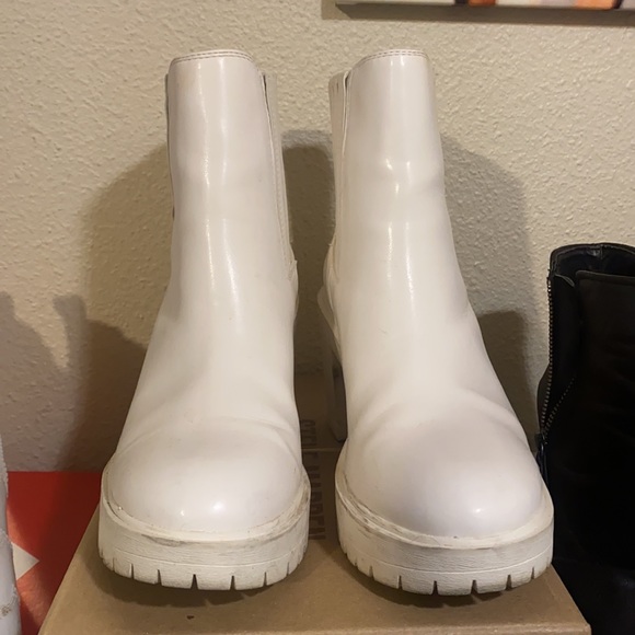 Platform chunky heel boot - Picture 6 of 6